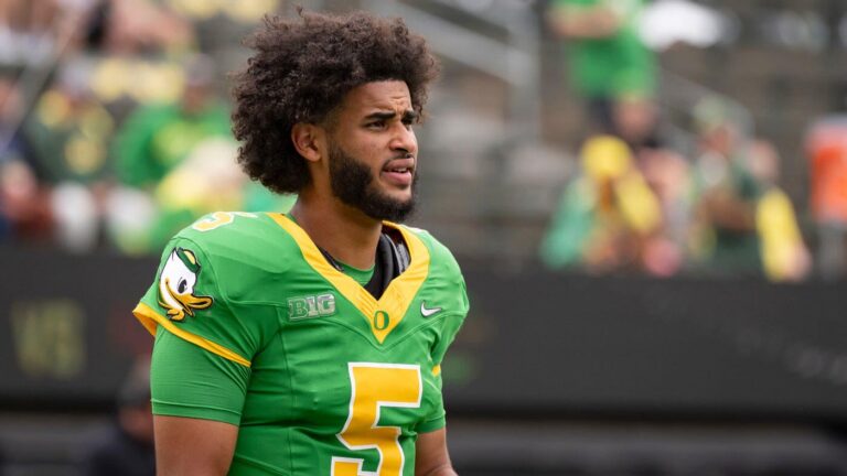 Oregon QB Dante Moore: Mike Gundy's comments were 'like attacking my dad' before Ducks beatdown of Cowboys