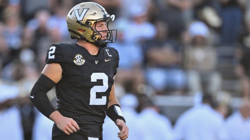 2025 college football Week 6 picks against the spread, odds, lines, trends: Expert reveals best bets