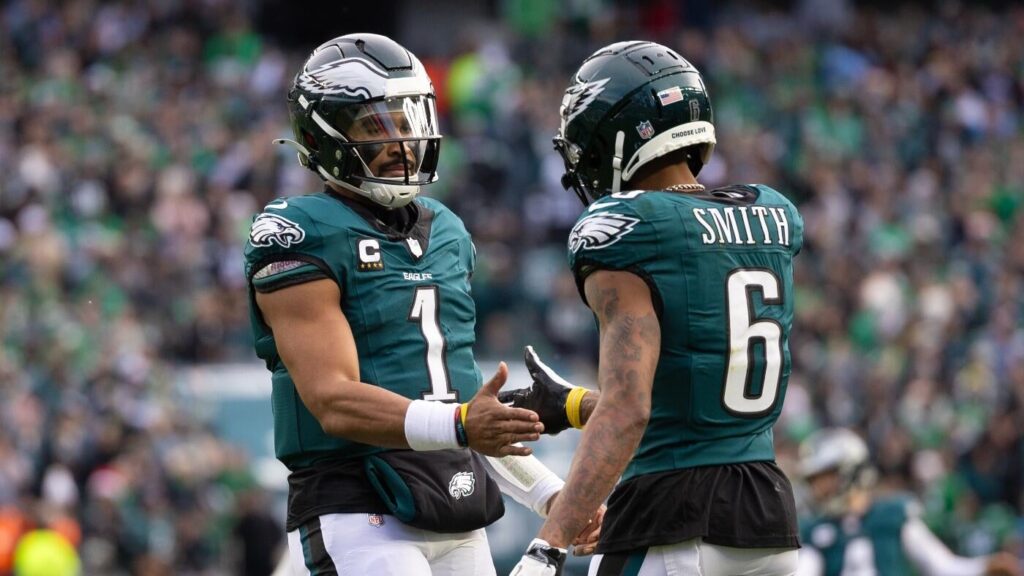 Eagles vs. Cowboys player props, odds, alt lines, picks: Model backing 14-1 longshot in 2025 NFL Kickoff Game