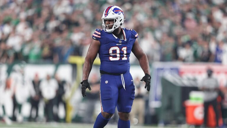 Ed Oliver injury: Bills DL to miss Jets game after teammate steps on foot, could be out for multiple weeks