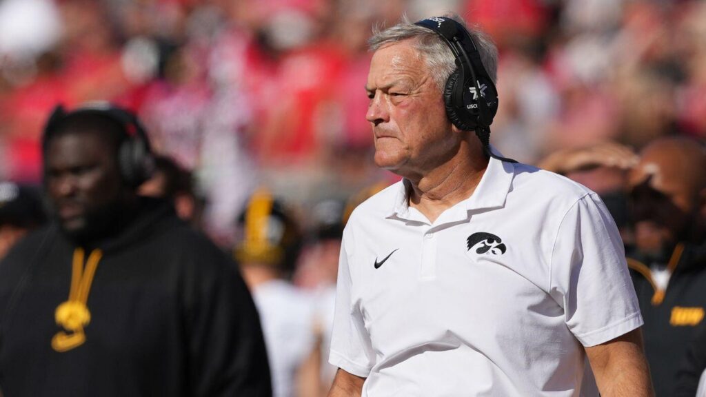 College football betting: Expert tabs Indiana vs. Iowa among best Week 5 spots to target