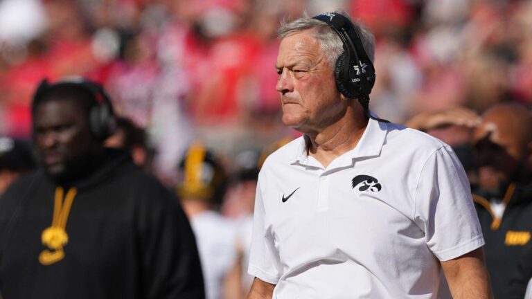College football betting: Expert tabs Indiana vs. Iowa among best Week 5 spots to target