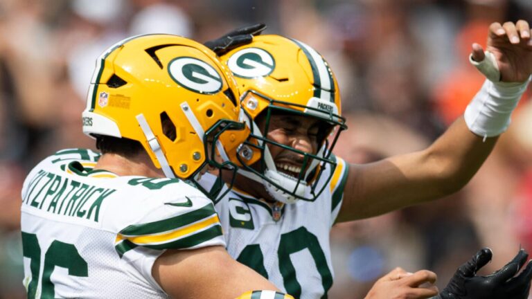 NFL Week 4 betting strategy: Top money-line parlays involving favorites, underdogs