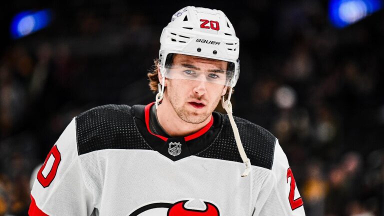 Hurricanes expected to sign Michael McLeod following his acquittal in sexual assault case, per report