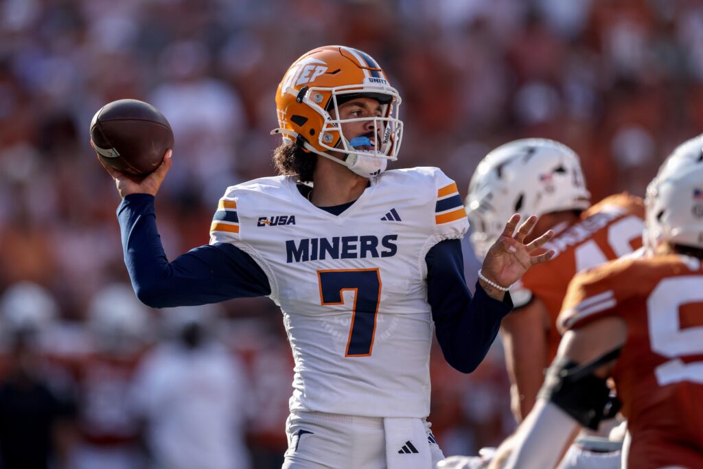 The big-time stage came for Malachi Nelson, just not the way the former five-star QB recruit once imagined