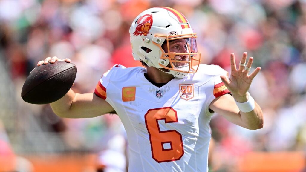 Buccaneers QB Baker Mayfield questions Eagles' plan to beat the Tampa heat: 'I don't think that helps them'