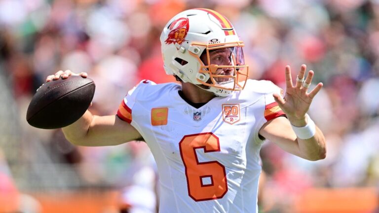 Buccaneers QB Baker Mayfield questions Eagles' plan to beat the Tampa heat: 'I don't think that helps them'