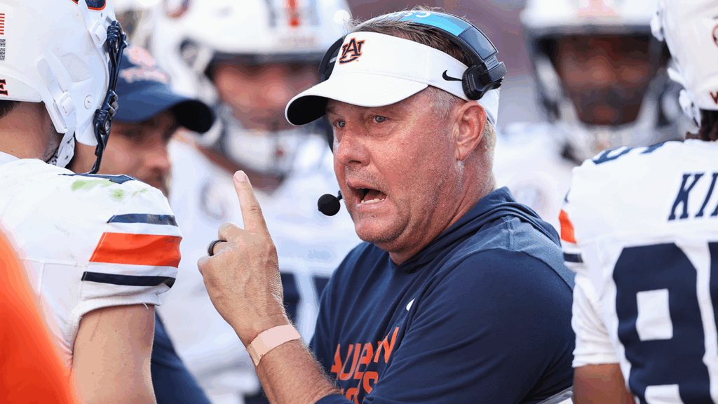Why is Auburn's offense struggling? Bad bets at QB, OL have Hugh Freeze, Tigers succumbing to pressure