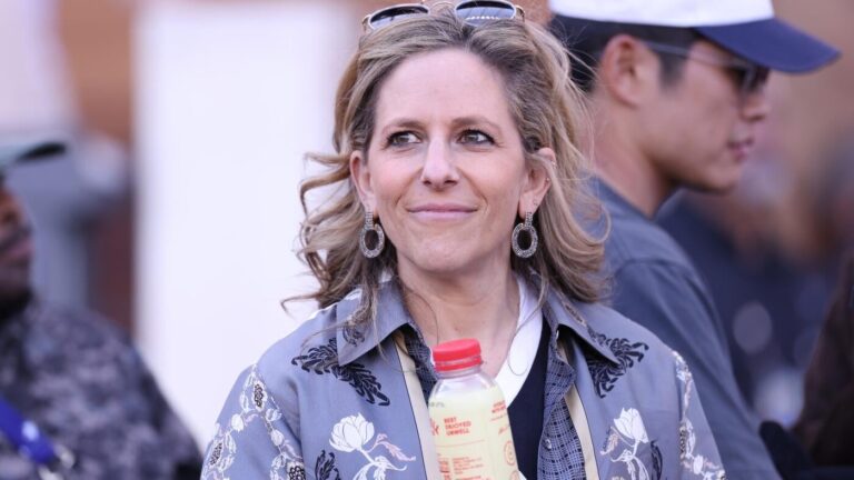 NWSL commissioner says decision to abandon game after Savannah DeMelo medical event was 'no-brainer'