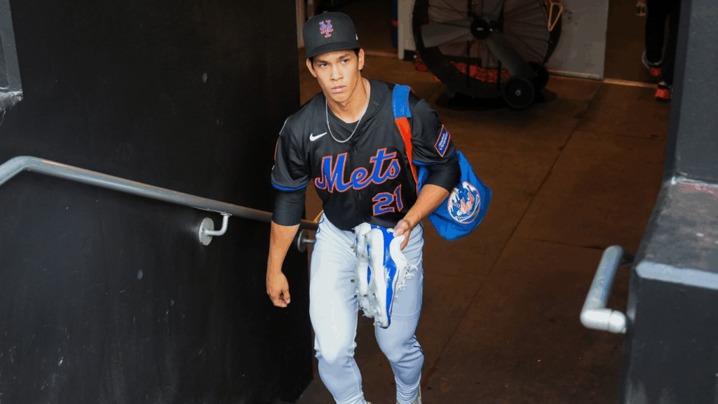 Mets explain move to six-man rotation as they try to find right mix of veterans and rookies for October