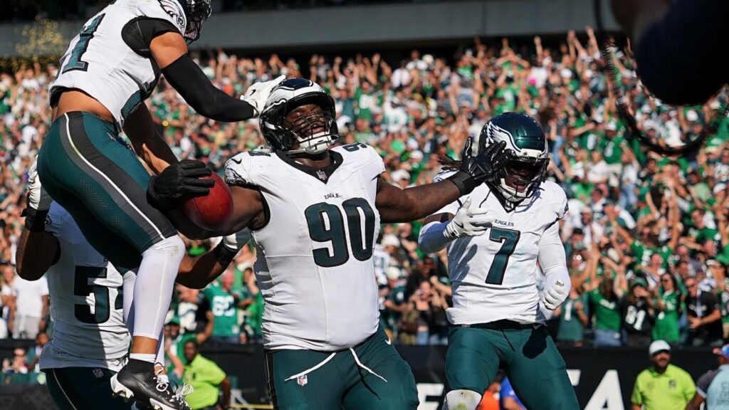 Inside Jordan Davis' blocked FG, historic walk-off TD for Eagles in stunning comeback win vs. Rams