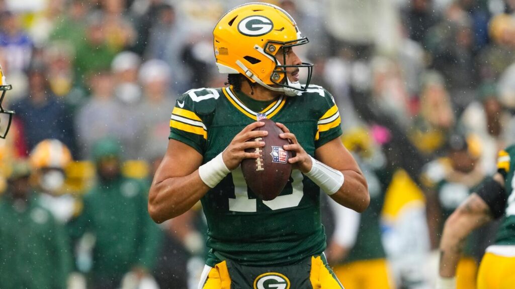 Last minute best bets for NFL Week 4: Jordan Love takes over Micah Parsons' return to Dallas, Chiefs tumble