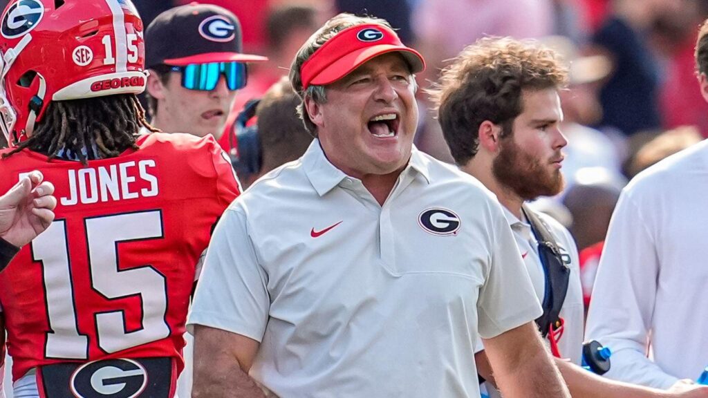 Kirby Smart wants to see more from Georgia fans at home, but won't provide incentives: 'A core DNA trait'