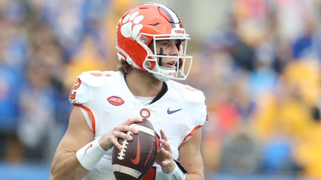 Clemson vs. Georgia Tech prediction, odds, time: 2025 Week 3 college football picks by expert on a 6-0 run