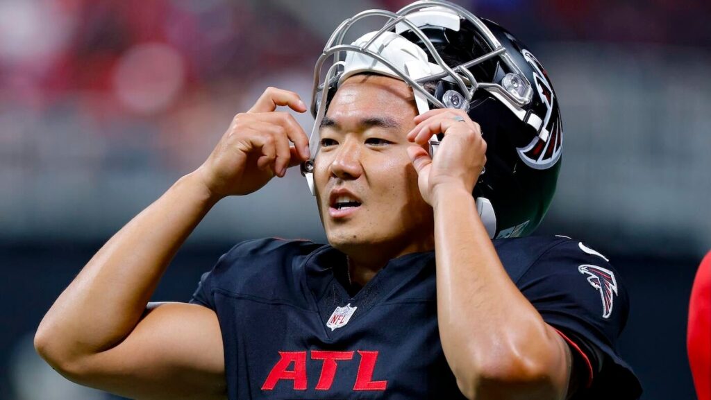 Falcons release longtime kicker Younghoe Koo, elevate Parker Romo from practice squad as his replacement