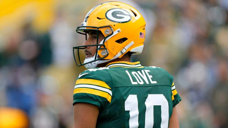 Where to watch Commanders at Packers: Jordan Love takes on Jayden Daniels in battle of NFC playoff contenders