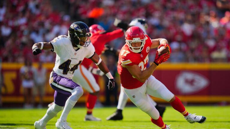 Marlon Humphrey injury: Ravens CB likely to miss 'a couple of weeks' with calf issue, per report