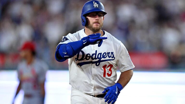 Early 2026 Fantasy Baseball Rankings: Top 20 at third base shows how much Max Muncy, Isaac Paredes have risen