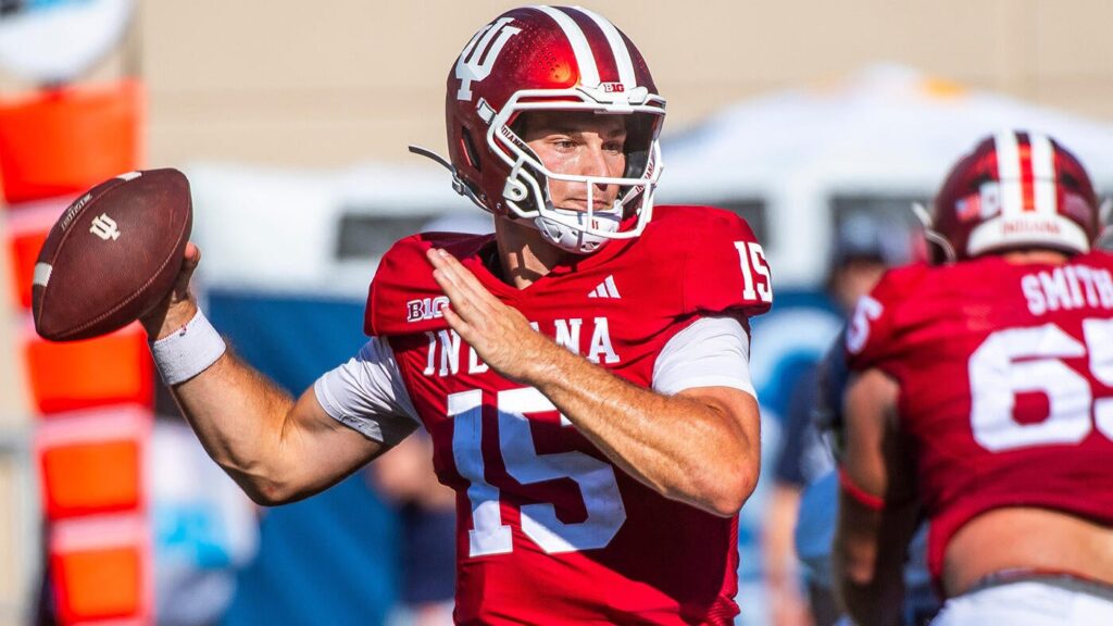 2026 NFL mock draft: Four quarterbacks go in Round 1, but no Arch Manning or LaNorris Sellers