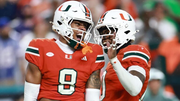AP Top 25 poll: Miami moves up to No. 2 after beating Florida in Week 5 college football rankings