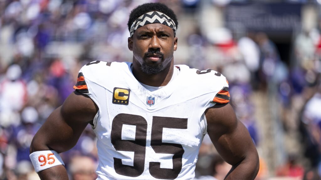 Myles Garrett's contract extension, trade potential revisited with Browns star's frustration evident in Week 3