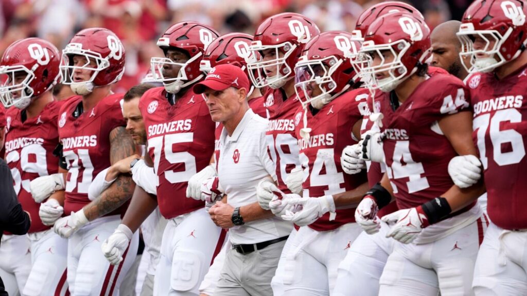 BetMGM betting picks, best Week 2 college football bets: How to bet Oklahoma vs. Michigan, Duke vs. Illinois