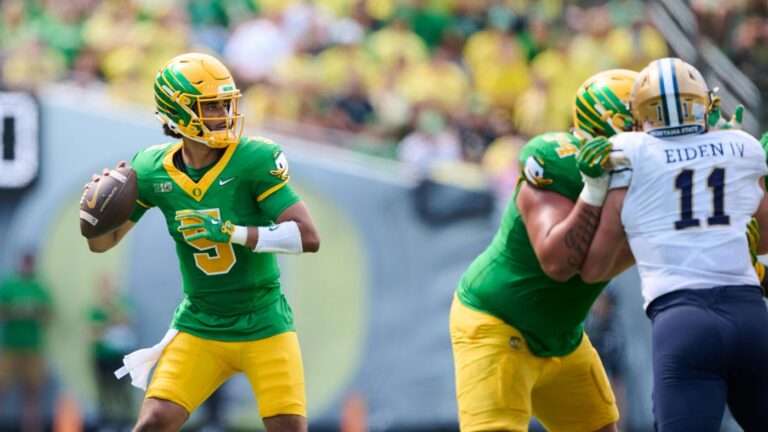 College football betting: Expert shares best Week 2 spots to target, including Oregon vs. Oklahoma State