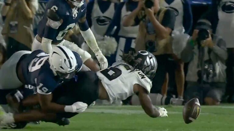 Oregon gets fumble ruling overturned against Penn State after controversial call leads to TD for the Ducks