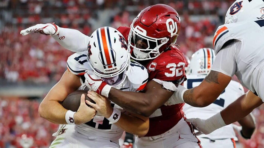 'The Closer': Oklahoma EDGE R Mason Thomas' game-sealing safety adds to legacy of clutch plays
