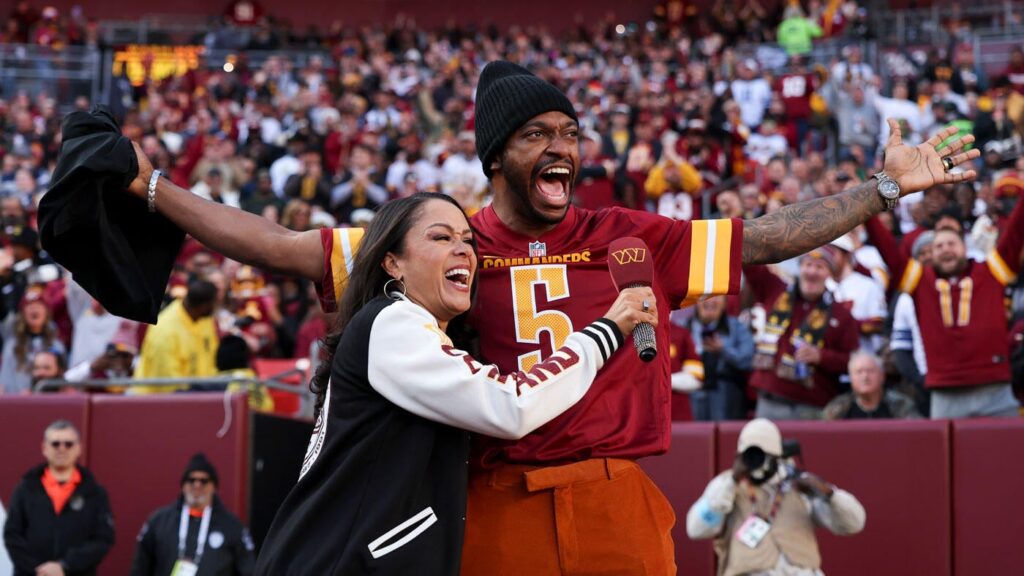 Robert Griffin III applauds the Commanders' handling of injury to star QB Jayden Daniels: 'Bravo'