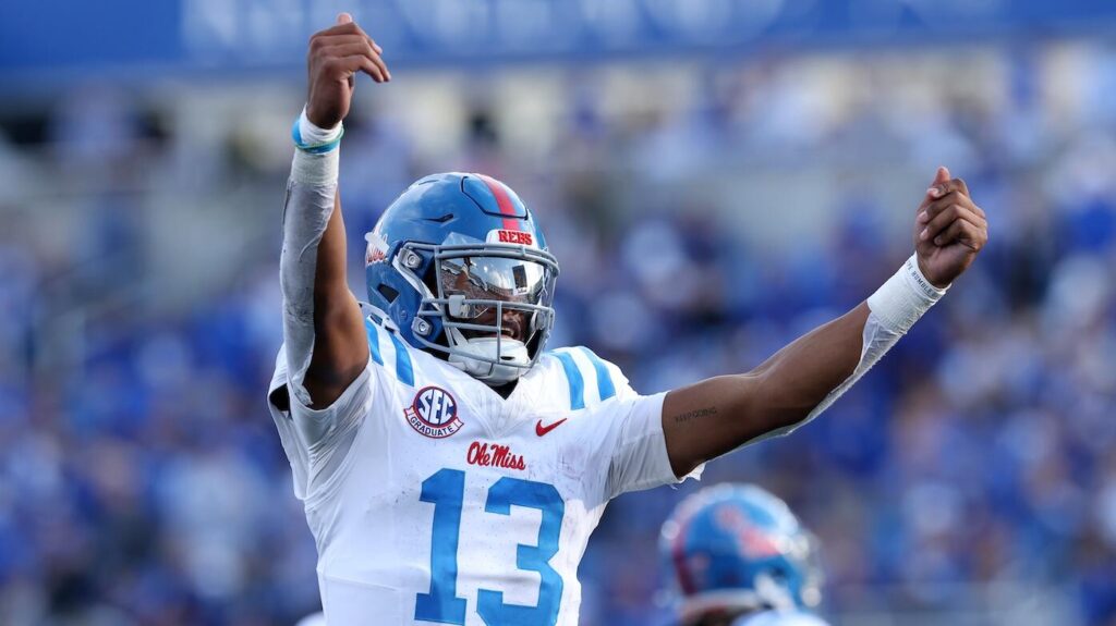 Austin Simmons proves he's ready to follow Jaxson Dart as Lane Kiffin's next great Ole Miss QB