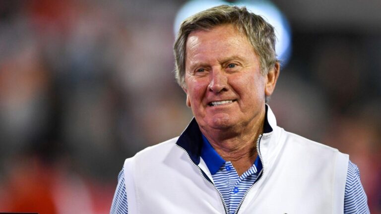 Steve Spurrier critiques Gators QB DJ Lagway after loss to No. 3 LSU, 1-2 start for Billy Napier