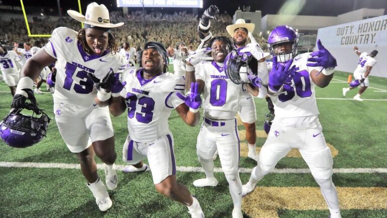 College football top 25: North Dakota State leads FCS Power Rankings, Tarleton State surges behind Army upset