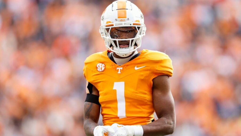 Tennessee down a pair of starting CBs for key early season SEC showdown vs. Georgia, per report
