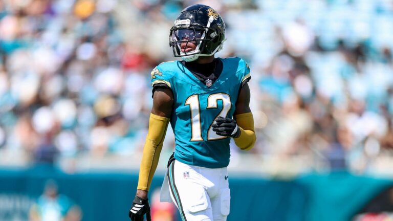 Jaguars coach Liam Coen reveals how two-way star Travis Hunter will be used the rest of season