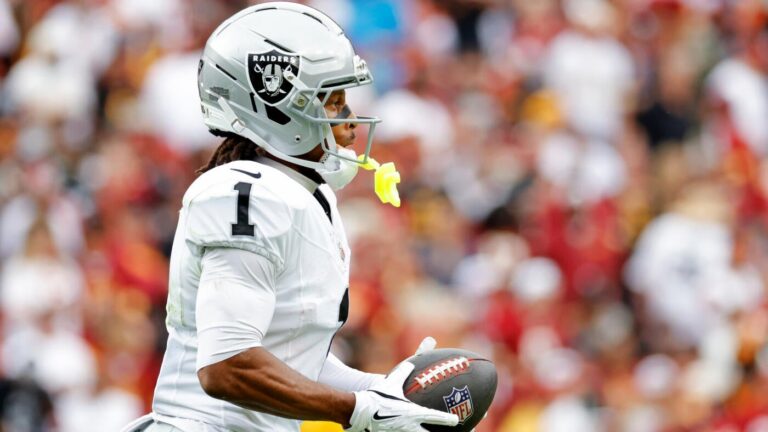 Fantasy Football Week 4 Wide Receiver Preview: Waiver adds, starts, sits, numbers to know, and more