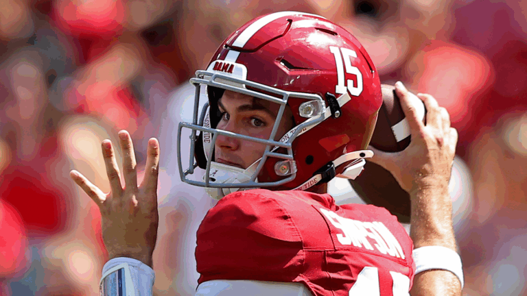 College football predictions, odds, picks: Alabama vs. Georgia, Penn State vs. Oregon lead loaded Week 5