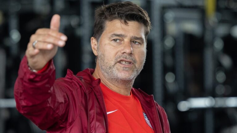 USMNT coach Mauricio Pochettino fires back at critics amid poor World Cup prep: 'They can talk about bulls---'