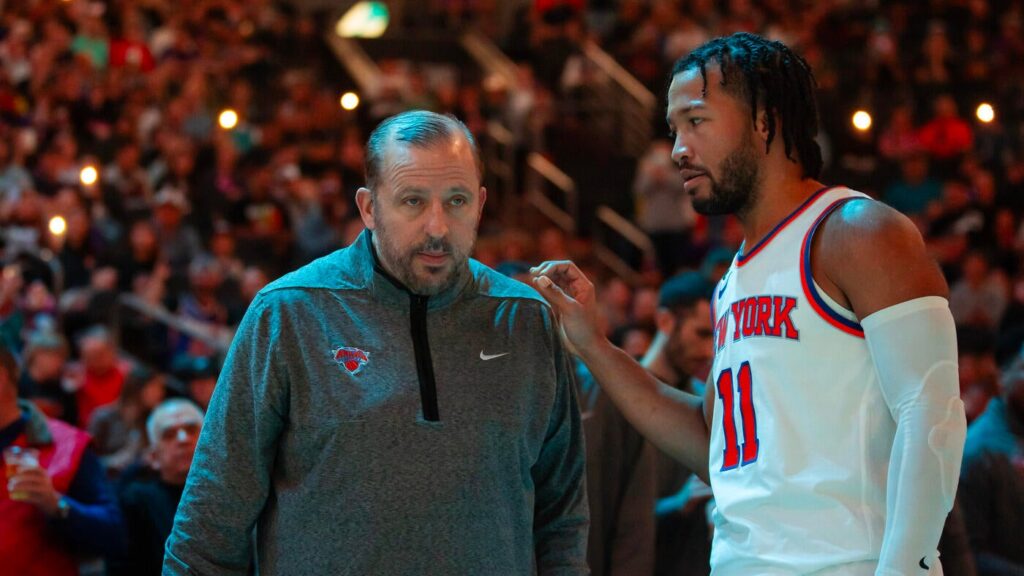 Knicks' Jalen Brunson 'sad' about Tom Thibodeau firing but doesn't question move: 'That's their point of view'