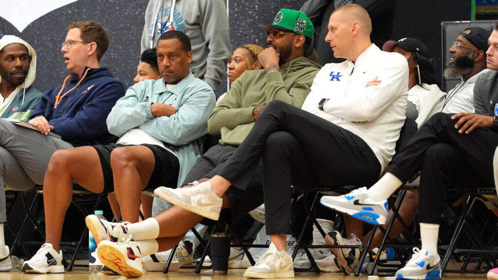 College basketball commitments plummet amid big changes in recruiting: 'Nobody knows what to do right now'