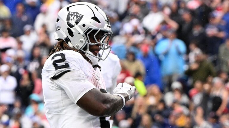WATCH: Raiders rookie RB Ashton Jeanty scores first career touchdown