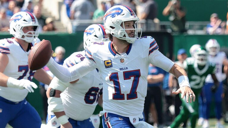 Thursday Night Football prediction, odds, line, spread: Bills vs. Dolphins picks from NFL expert on 26-14 run
