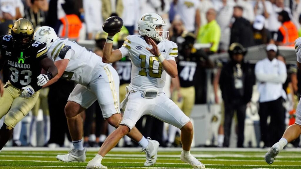 College football Week 4 betting notes: These teams have covered the spread in every game this season