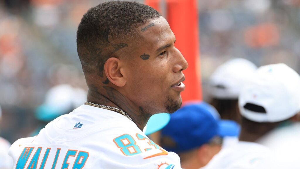 Darren Waller injury update: Dolphins TE expected to debut for team vs. Jets after nearly suiting up vs. Bills