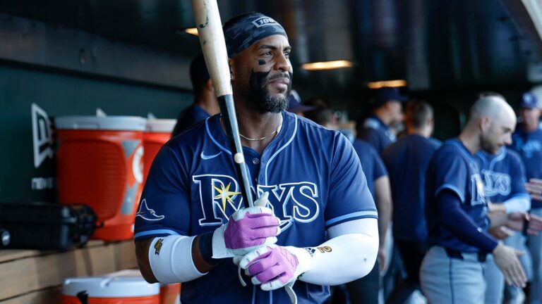 MLB picks: Best baseball bets for Friday's schedule, including Yandy Díaz HR play and Yankees vs. Blue Jays