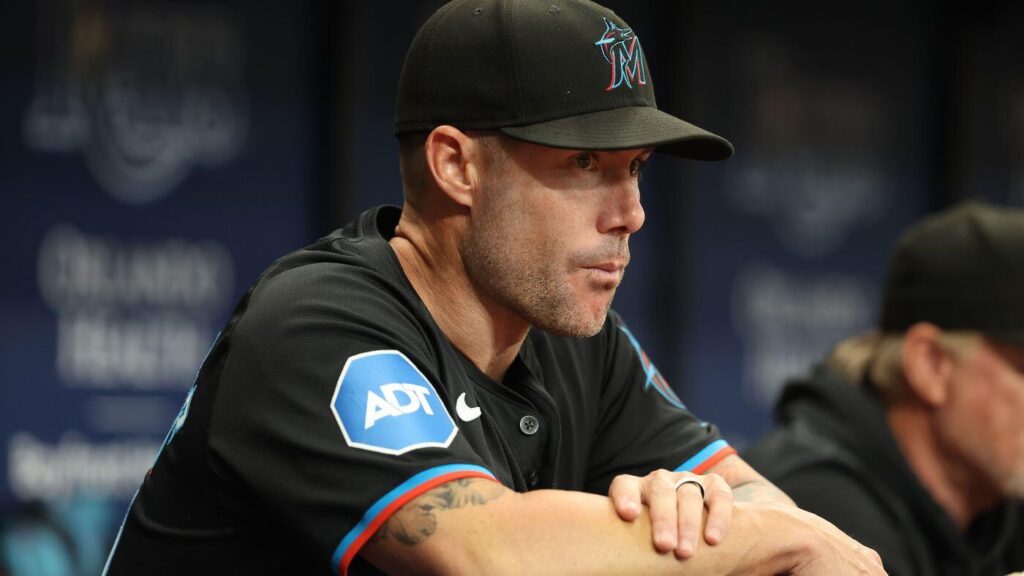 Rangers name Skip Schumaker as new manager: Former NL Manager of the Year moves from front office to bench