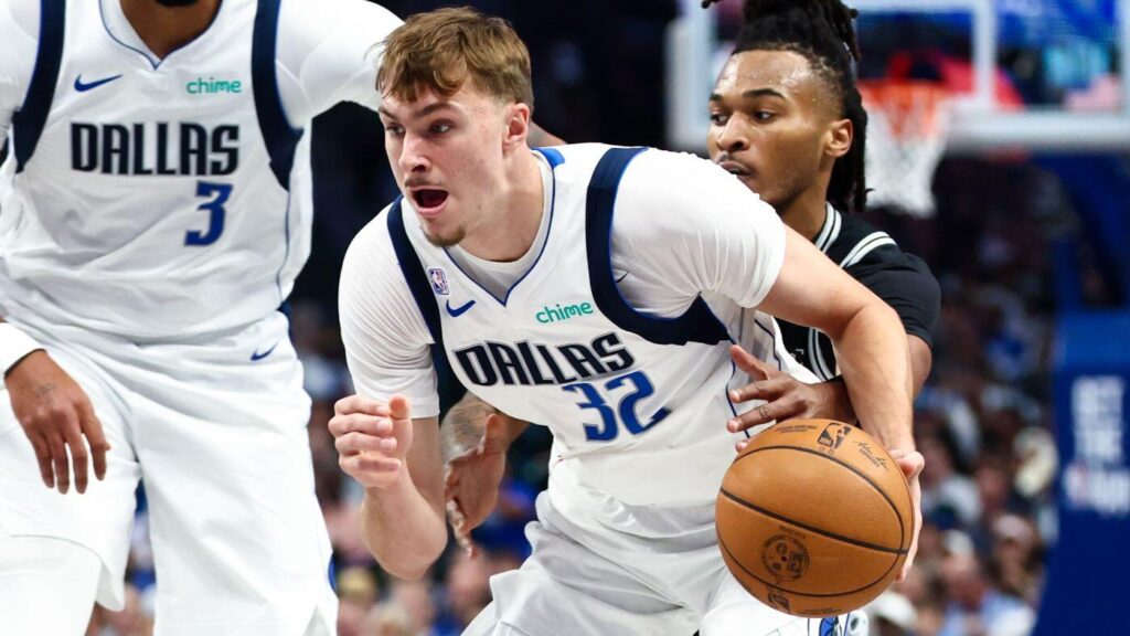 Cooper Flagg's NBA debut isn't concerning, but Mavericks may be asking too much of their star rookie