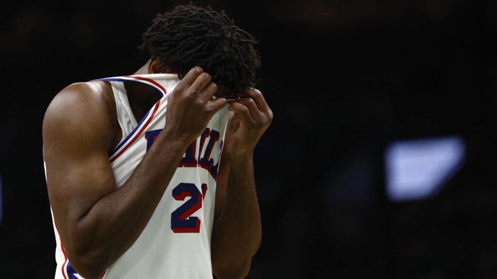 Joel Embiid looks like a shell of himself during 20 painful minutes in 76ers' season-opening win vs. Celtics