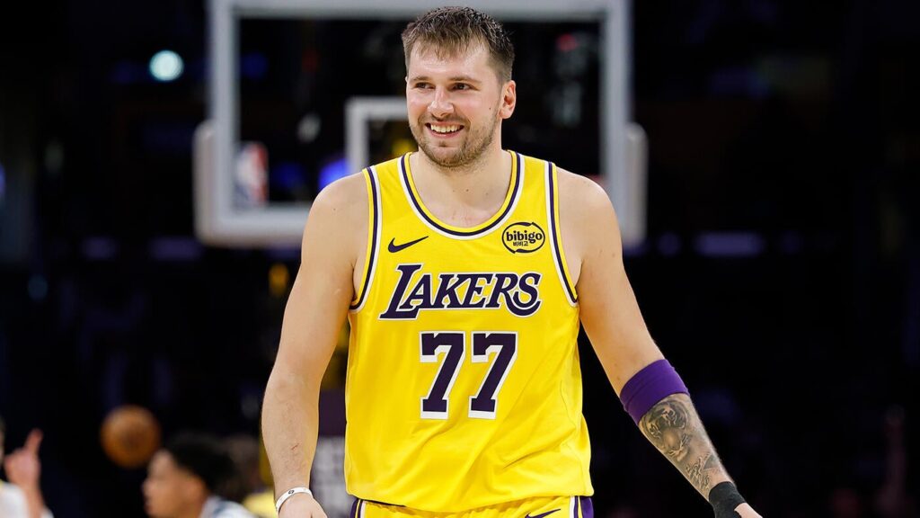 Skinny Luka Dončić is already making the struggling Mavericks look foolish