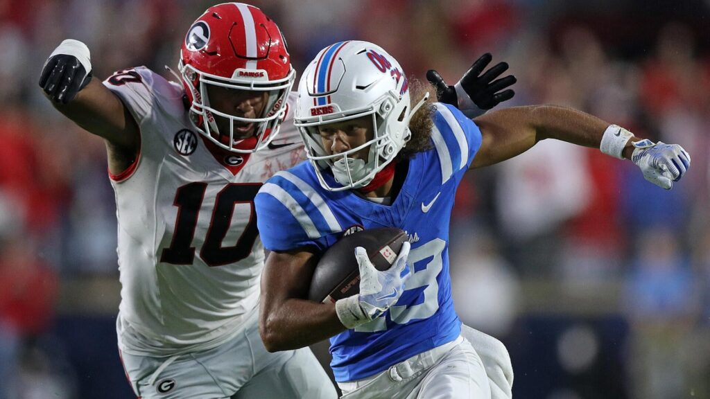 College football schedule, games 2025: What to watch in Week 8, TV channels, streaming, Saturday kickoff times